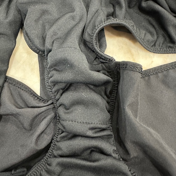 EUC Nike Dri-Fit Women's Black Athletic Shorts size XL - Picture 6 of 6